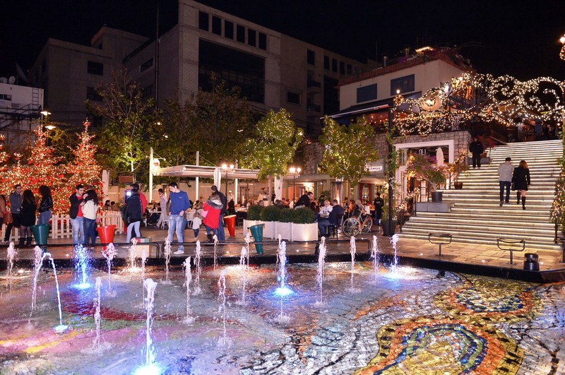 Christmas Decorations at The Village Dbayeh